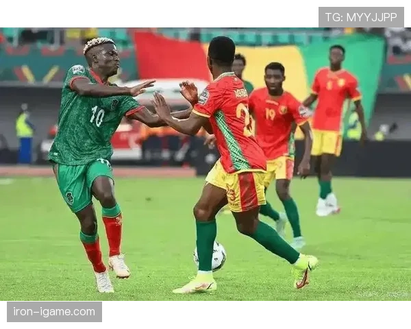 奥纳丘尼助尼日利亚国家队火力全开，进攻端表现引关注